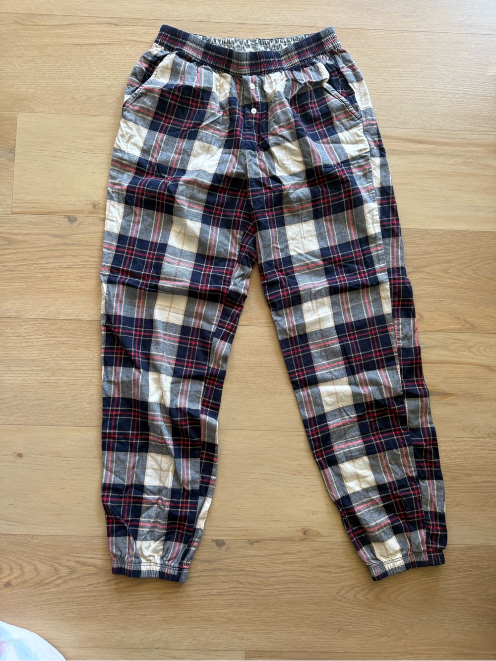 aerie Plaid Flannel Jogger Pajama Pants in Navy, Red & Cream